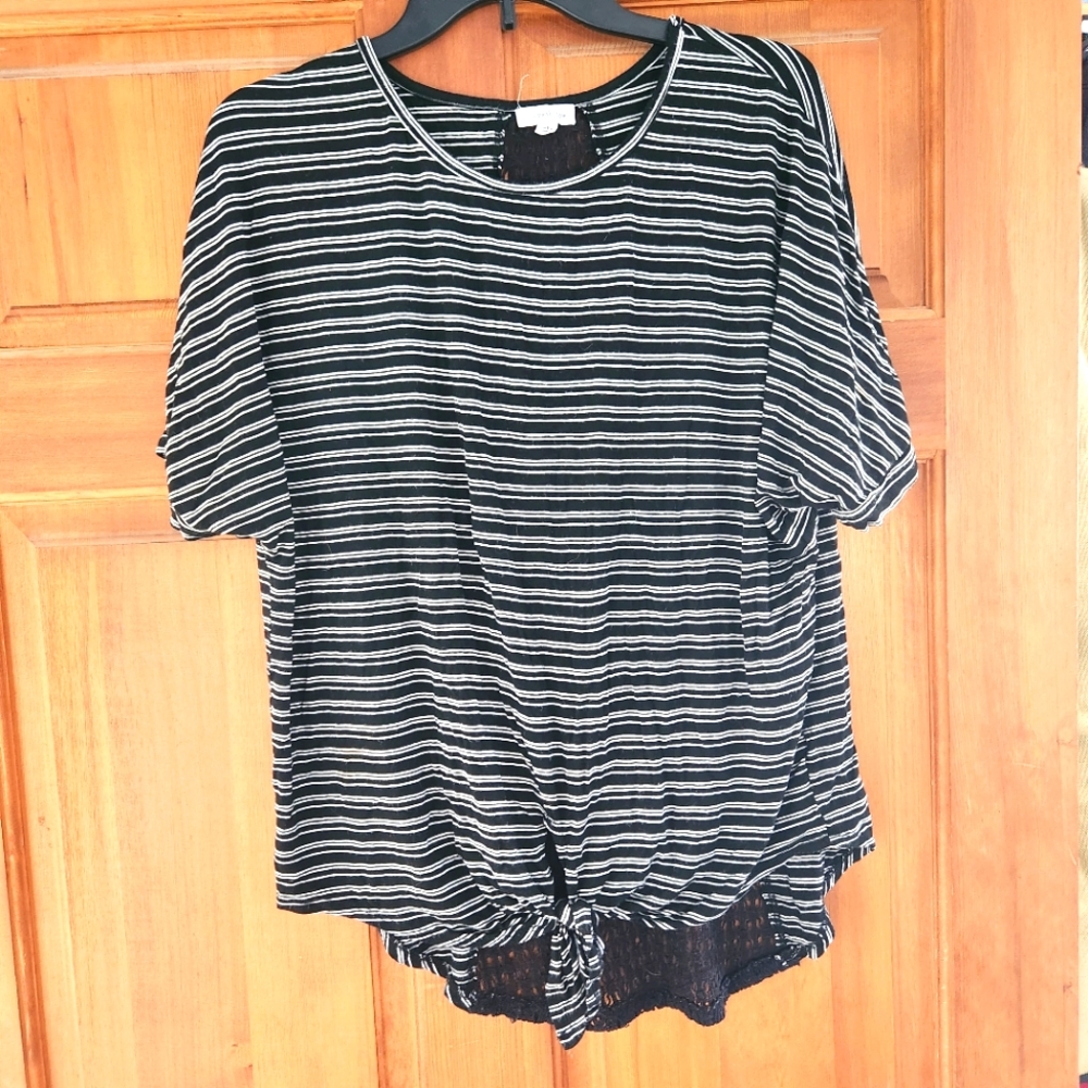 Cute top with crochet lace back